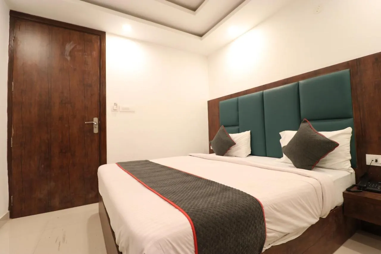 Hotel Krone A Family Hotel Near Igi Airport Delhi New Delhi